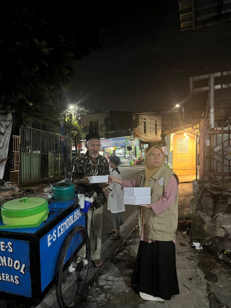 GYS Berbagi Makan Sahur